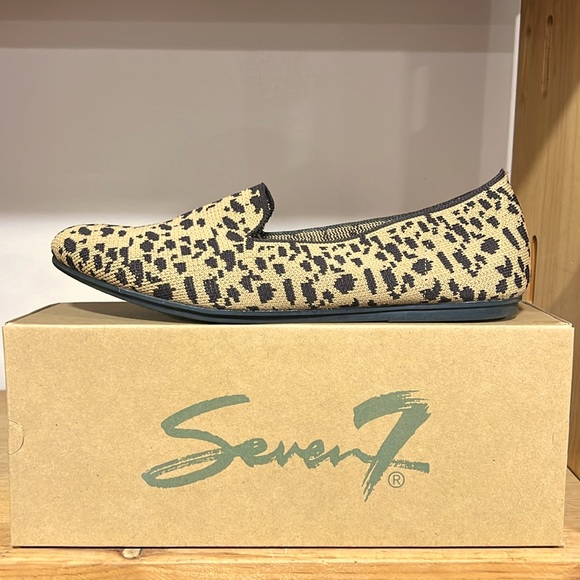 Seven7 Andi Flat loafer in Cheetah - Picture 5 of 6